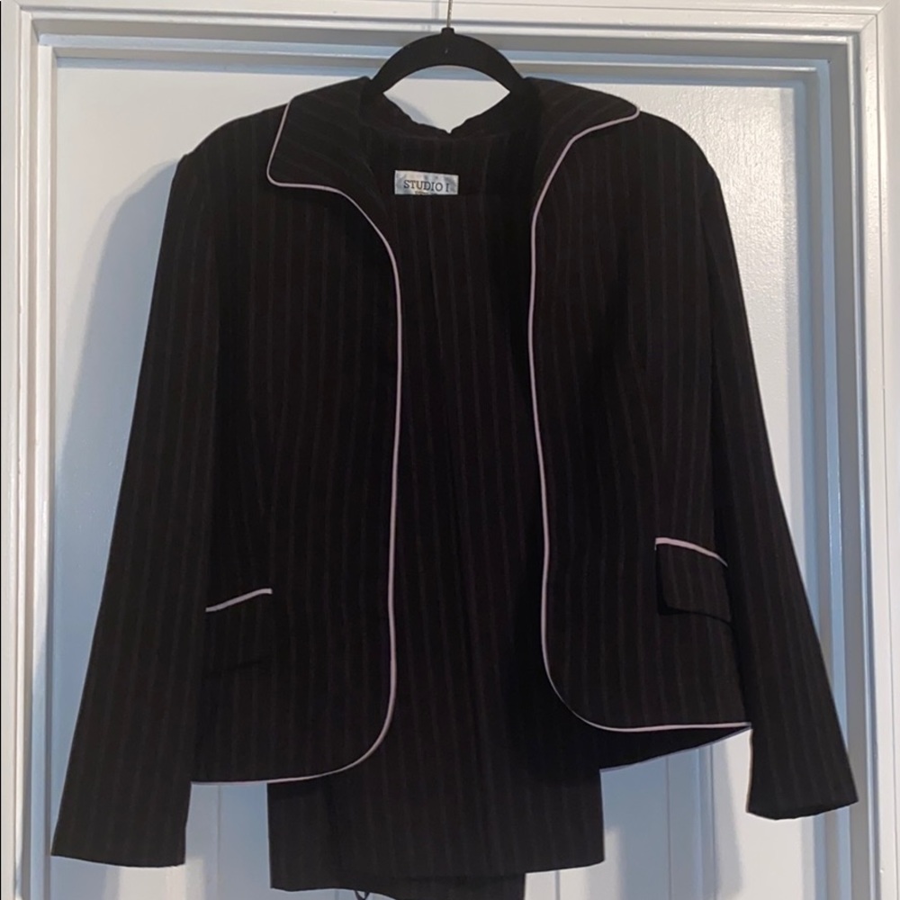 Black suit set with pinkish purple stripe
